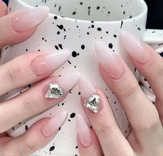 ネイル SARAH ネイルサロン所属・SARAH ネイルサロンのネイルデザイン