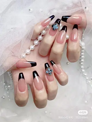 ネイル ロータス ネイルサロンのネイルデザイン