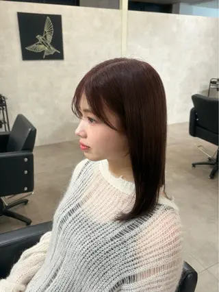 セミロング カラー 影田 愛希のヘアスタイル