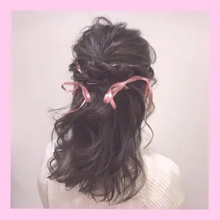 セミロング ヘアアレンジ SHIN/レイヤー カット×クロスパーマのヘアスタイル