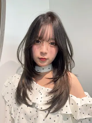 ミディアム 💖しの💖韓国ヘア レイヤーカットのヘアスタイル