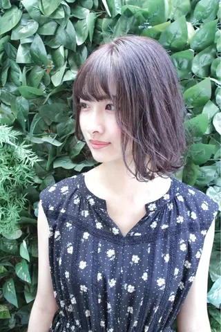 ミディアム カラー Croix   Hair所属・吉本 知弘のヘアスタイル