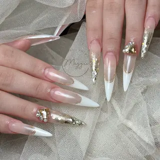 ネイル Maggie Nail🦩のネイルデザイン