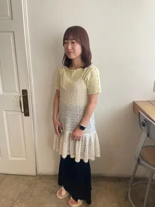 ミディアム カラー MIOベージュカラー 柔らかいカラーのヘアスタイル