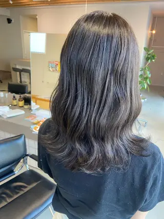 セミロング カラー haruki所属・. nozomiのヘアスタイル