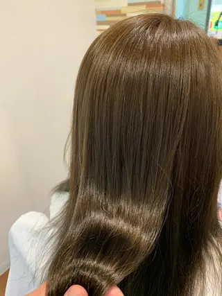 ミディアム カラー 髪質改善&Spa fee by carrefour 大橋店[フィー・バイ・カルフール大橋]所属・stylist Yukieのヘアスタイル