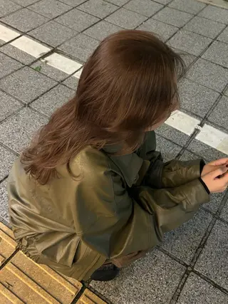 ロング カラー 🍓ハイトーンカラー 🎀nene🍓のヘアスタイル