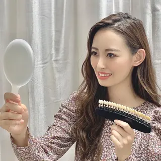 ネイル アイブロウ マツエク・マツパ メンズ パーマ ロング カラー ライトビューティー 銀座本店のエステ・リラクイメージ