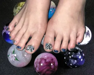 ネイル Mariris所属・BANSA ཐིཋྀのネイルデザイン