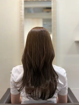 ロング タニグチ セナのヘアスタイル