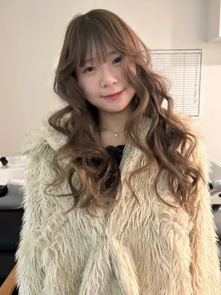 ロング カラー kanami/ 中崎町美容室のヘアスタイル