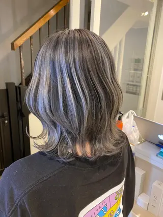 ミディアム カラー 🌈評価No.1🌈 艶髪カラー❌エクステのヘアスタイル