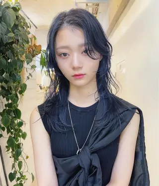 セミロング カラー AiM 大名　似合わせカットのヘアスタイル