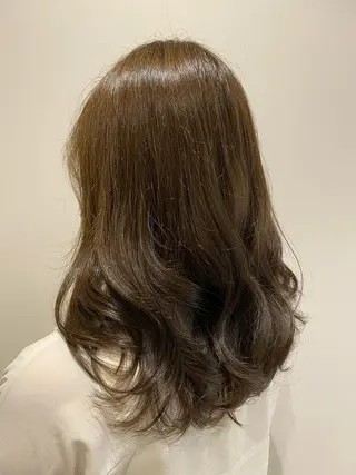 セミロング カラー 艶髪🌿美髪 大塚礼乃【西荻窪】のヘアスタイル
