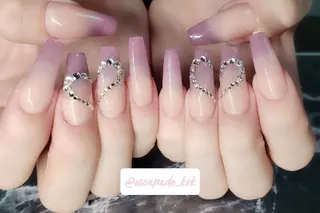 セミロング ネイル クロキ 。のネイルデザイン