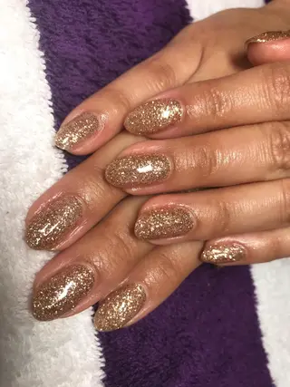 ネイル ネイルサロンハピーナ自宅サロン所属・金沢 未緒のネイルデザイン