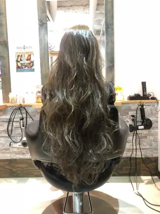 ロング カラー パーマ ヘアアレンジ メンズ キッズ ネイル マツエク・マツパ 一人一人の輝きを 心を込めてのヘアスタイル