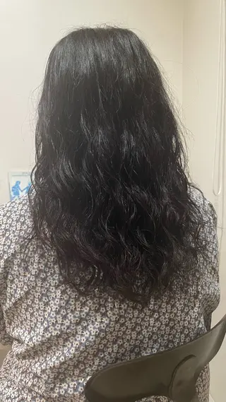 ロング パーマ ayaka🌹 艶カラー&小顔カットのヘアスタイル