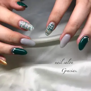 ネイル Gracias. rieのネイルデザイン