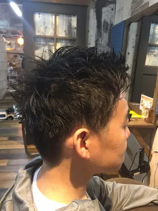 メンズ EYEstylist ·ai MOERIのマツエク・マツパデザイン