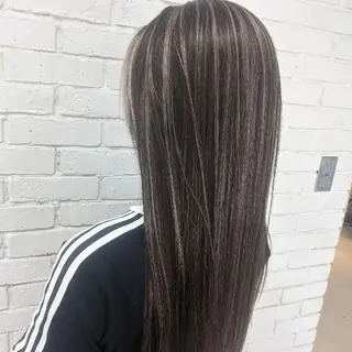 カラー ロング nameless髪質 改善ブリーチ心斎橋のヘアスタイル