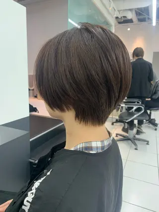 ショート デザインヘア 小林裕史のヘアスタイル