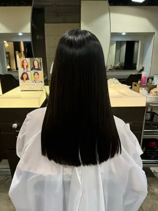 ロング タツキ/レイヤー/ パーマ/艶カラーのヘアスタイル