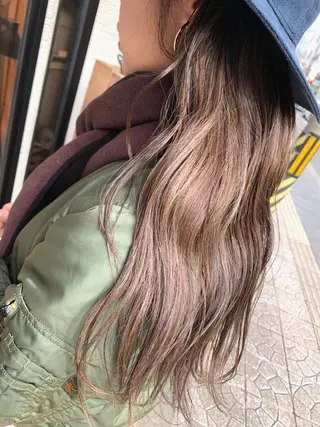 ロング カラー yoshi （髙橋）のヘアスタイル