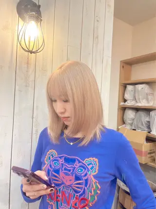 ミディアム カラー ROIS渋谷【ロイス】所属・高橋大樹/グレージュ /ベージュ/美髪のヘアスタイル