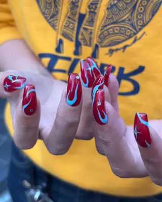 ネイル 🪐富島彩夏 /海外nail🪐のネイルデザイン