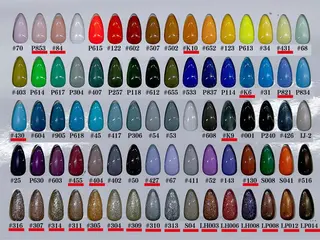 ネイル MAXKELLY MAIのネイルデザイン