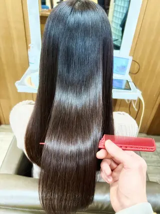 ロング パーマ 透明感カラー/ イルミナカラーヒロキのヘアスタイル