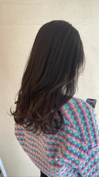 セミロング 宮川 愛美のヘアスタイル