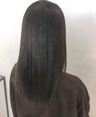 セミロング カラー ヘアアレンジ エグチ アキラのヘアスタイル