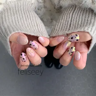 ショート ネイル feliseey 〘フェリシー 〙のネイルデザイン