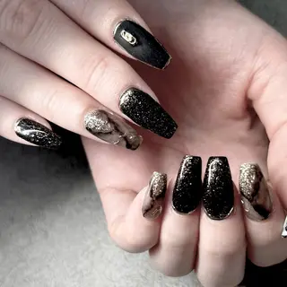 ネイル she nail studio所属・パラジェル/スカルプ salonOerbaのネイルデザイン