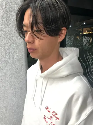 ショート カラー メンズ マエダ リョウのヘアスタイル