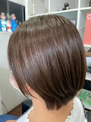 ショート カラー SHINYA シンヤヘアーズのヘアスタイル