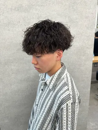 パーマ メンズ 垢抜けハイトーン☀/ 笑顔の美容師/しゅんのヘアスタイル