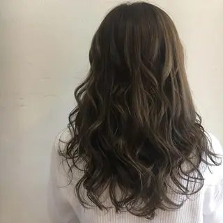 ロング カラー Freez狭間 裕美のヘアスタイル