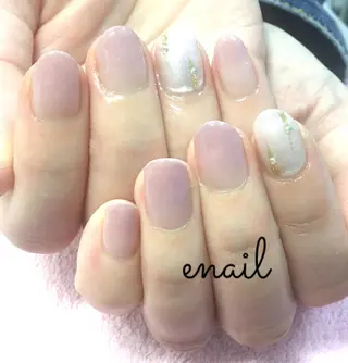 ネイル e.nail所属・和賀井 恵理のネイルデザイン
