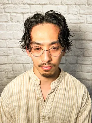 ミディアム カラー パーマ ヘアアレンジ メンズ キッズ メンズカット/パーマ 山崎航平💈のヘアスタイル