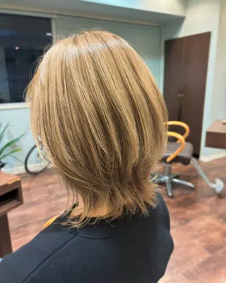 ミディアム カラー yamaguchi kのヘアスタイル