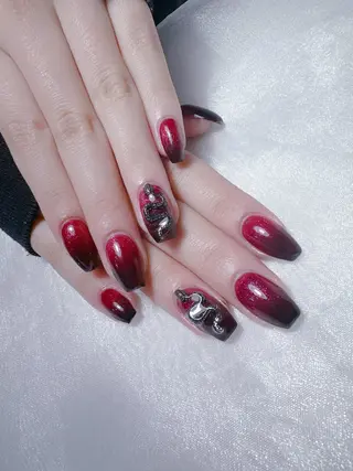 ネイル Di'aネイル所属・Di'a nailルルのネイルデザイン