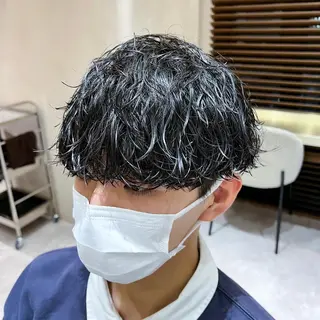 ショート パーマ メンズ 波巻きスパイラルパー マ/シャドウパーマ駿のヘアスタイル