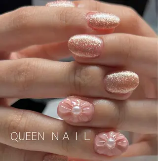 ショート カラー ネイル Queen nail所属・QUEENNA IL JR寺田町1分のネイルデザイン