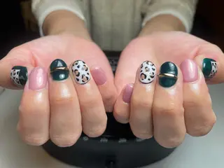 ネイル M. KOTOMIのネイルデザイン