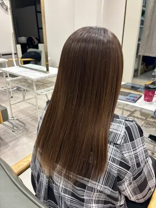 ロング カラー N°number/ 愛実のヘアスタイル