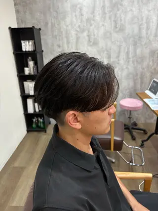 ショート パーマ メンズ カルマ・ニュアンス パーマ　須田龍世のヘアスタイル