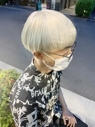 ショート カラー ハイトーンNo.1✨ パーマ✨イマイタツヤのヘアスタイル